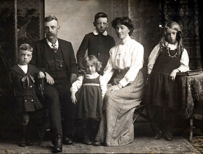 Arthur and Jessie Bunn and family