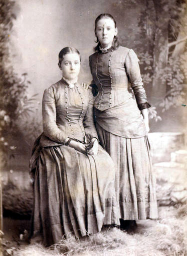Marion and Mabel Bunn