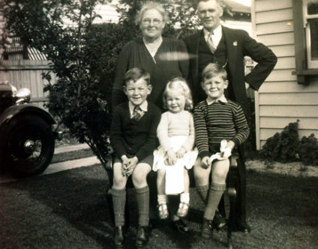 Doris and Harry Wilson with White family members 