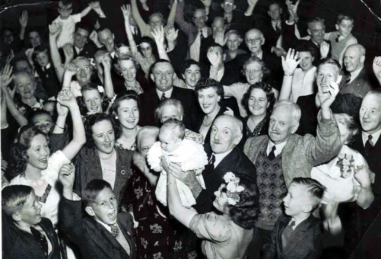 Bunn family reunion in 1947